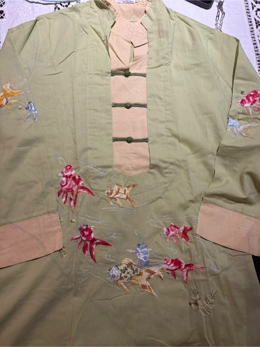 🏈Before & After Embroidered Goldfish Tunic
