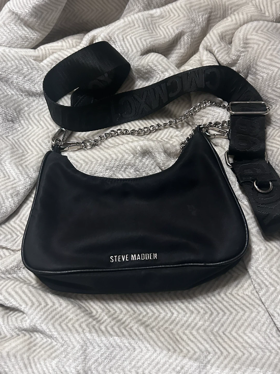 Steve Madden Black Nylon Shoulder Bag