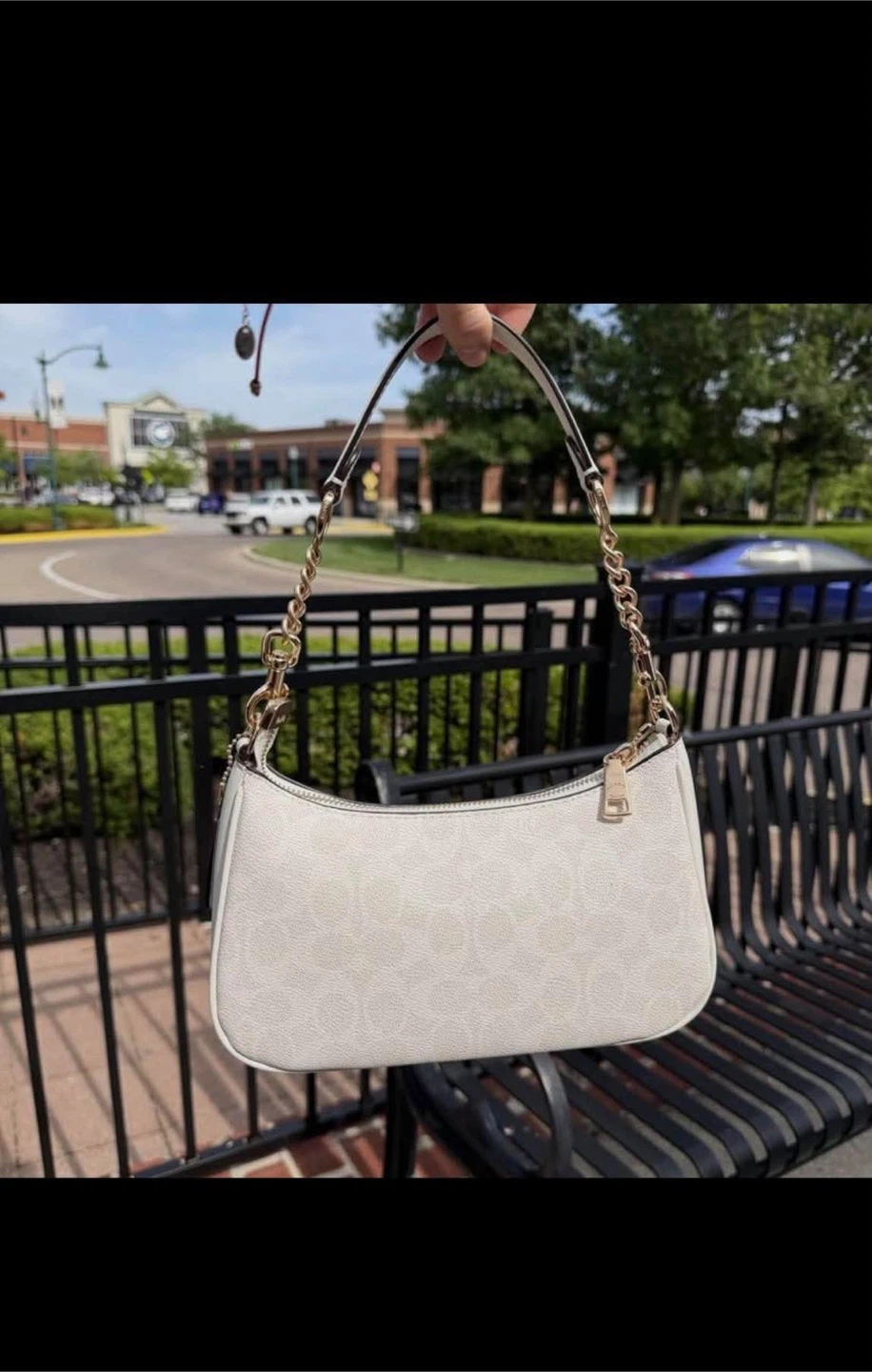 Coach Signature White Shoulder Bag - photo 2