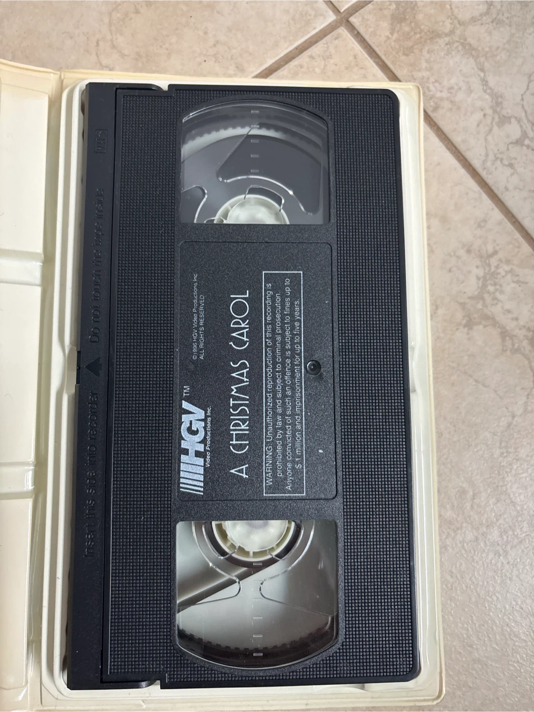 🏈 A Christmas Carol VHS (1951) - photo 3