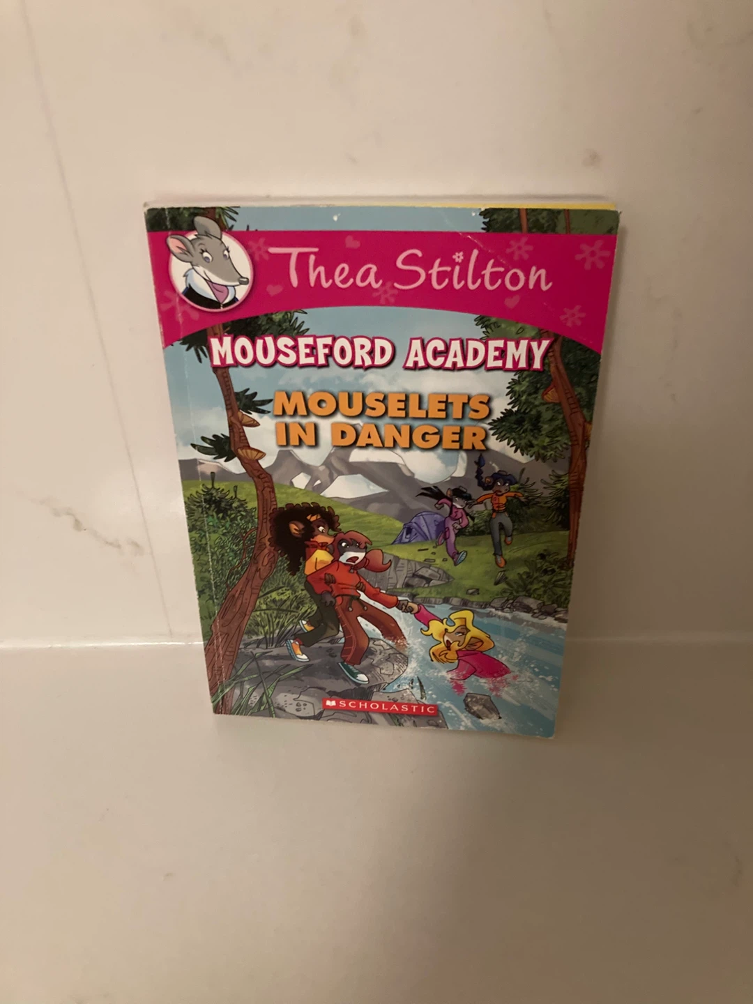 🏈3: Thea Stilton: Mouselets in Danger