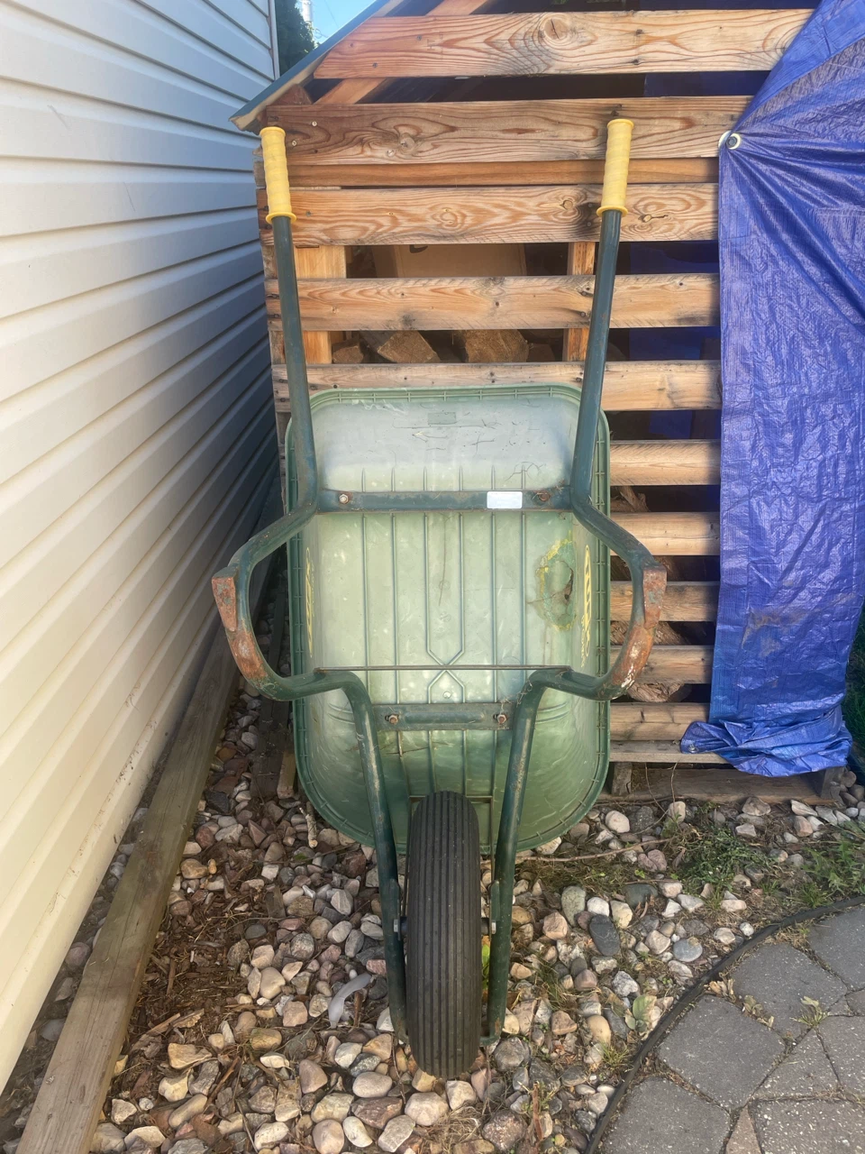 🏈 Tufx Fort Wheelbarrow