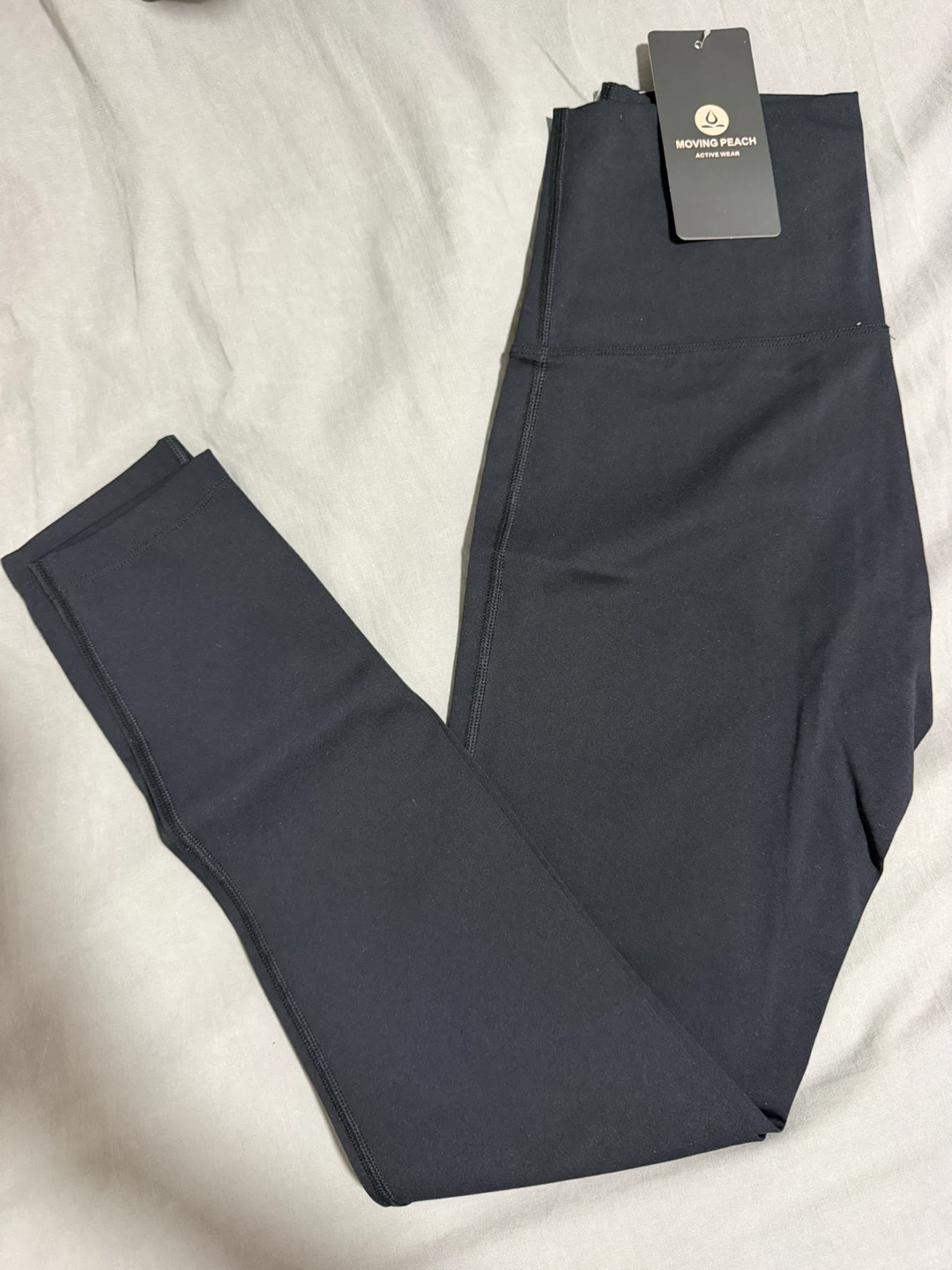 Moving Peach High-Waisted Leggings Size M