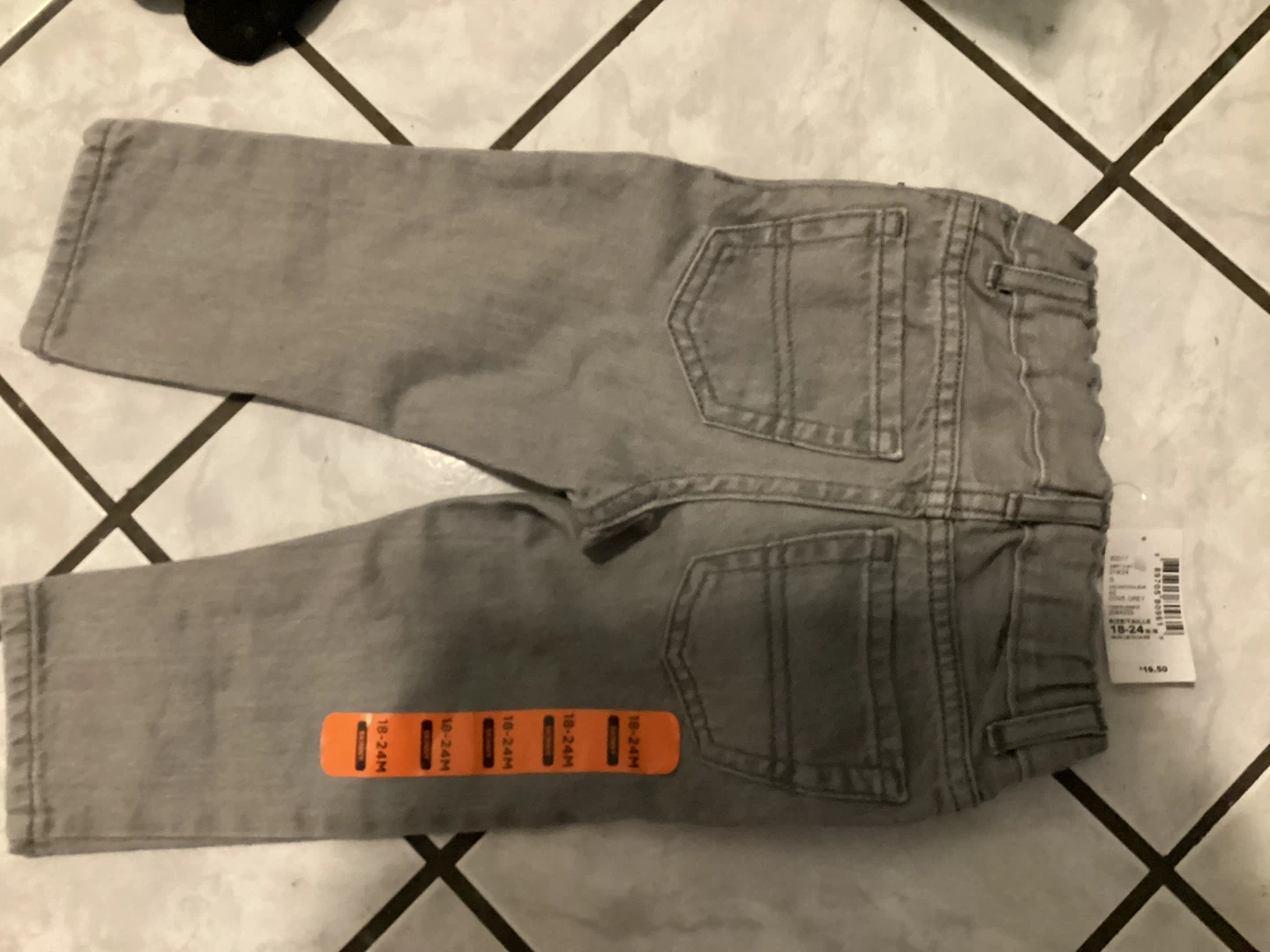 🏈 New The Children's Place Gray Skinny Jeans 18-24M - photo 2
