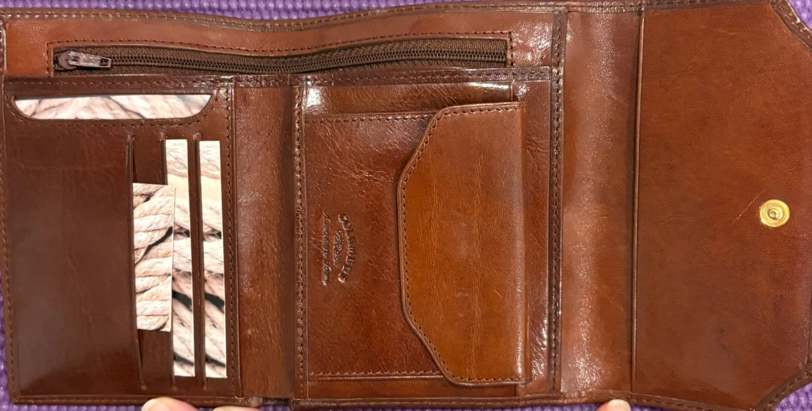 BNNU Leather Wallet - photo 2