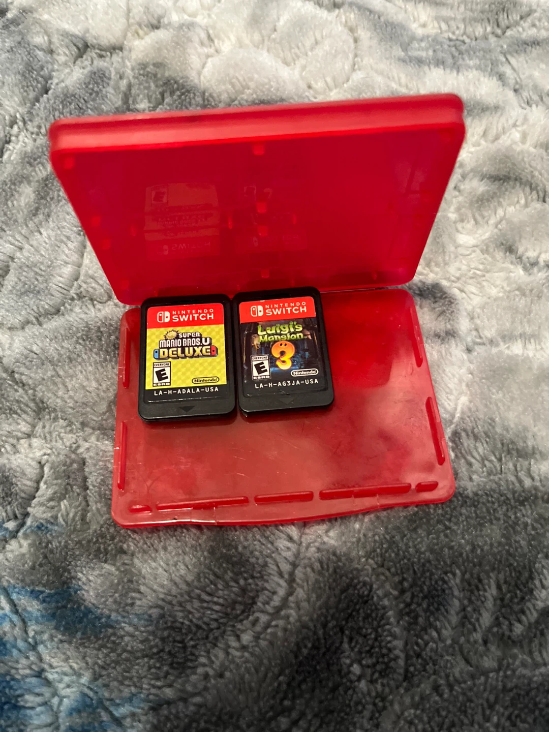 Nintendo Switch Super Mario Bros. U Deluxe and Luigi's Mansion 3