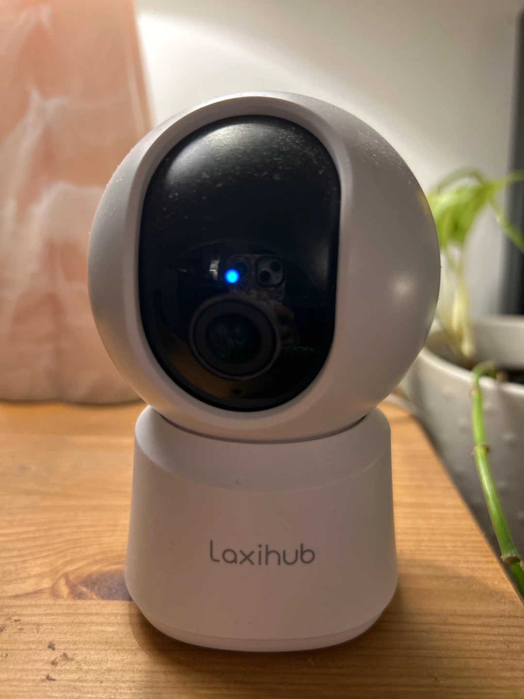 Laxihub Smart Security Camera
