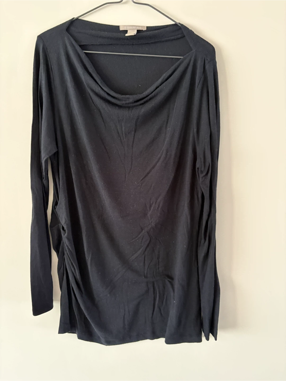 Banana Republic Black Top 🏈