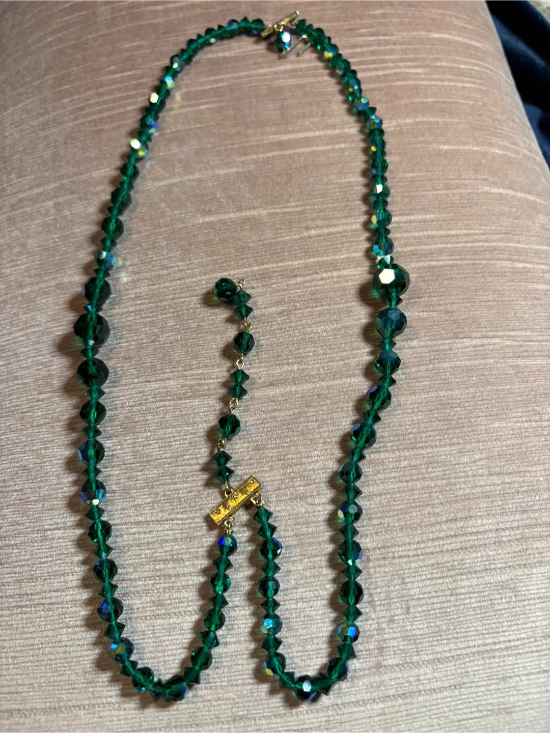 Vintage Green Crystal Bead Necklace - photo 3