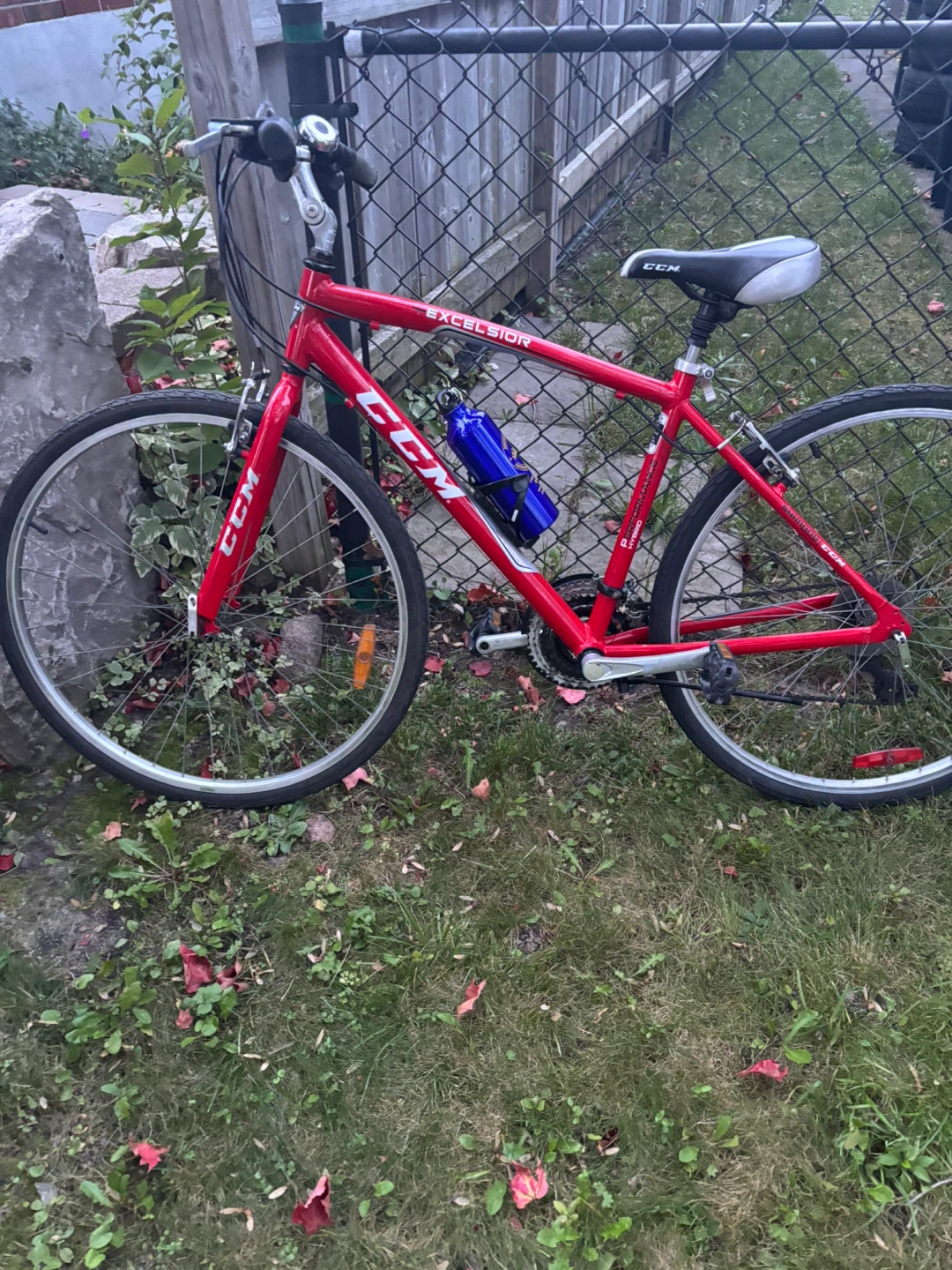 CCM Excelsior Hybrid Bike