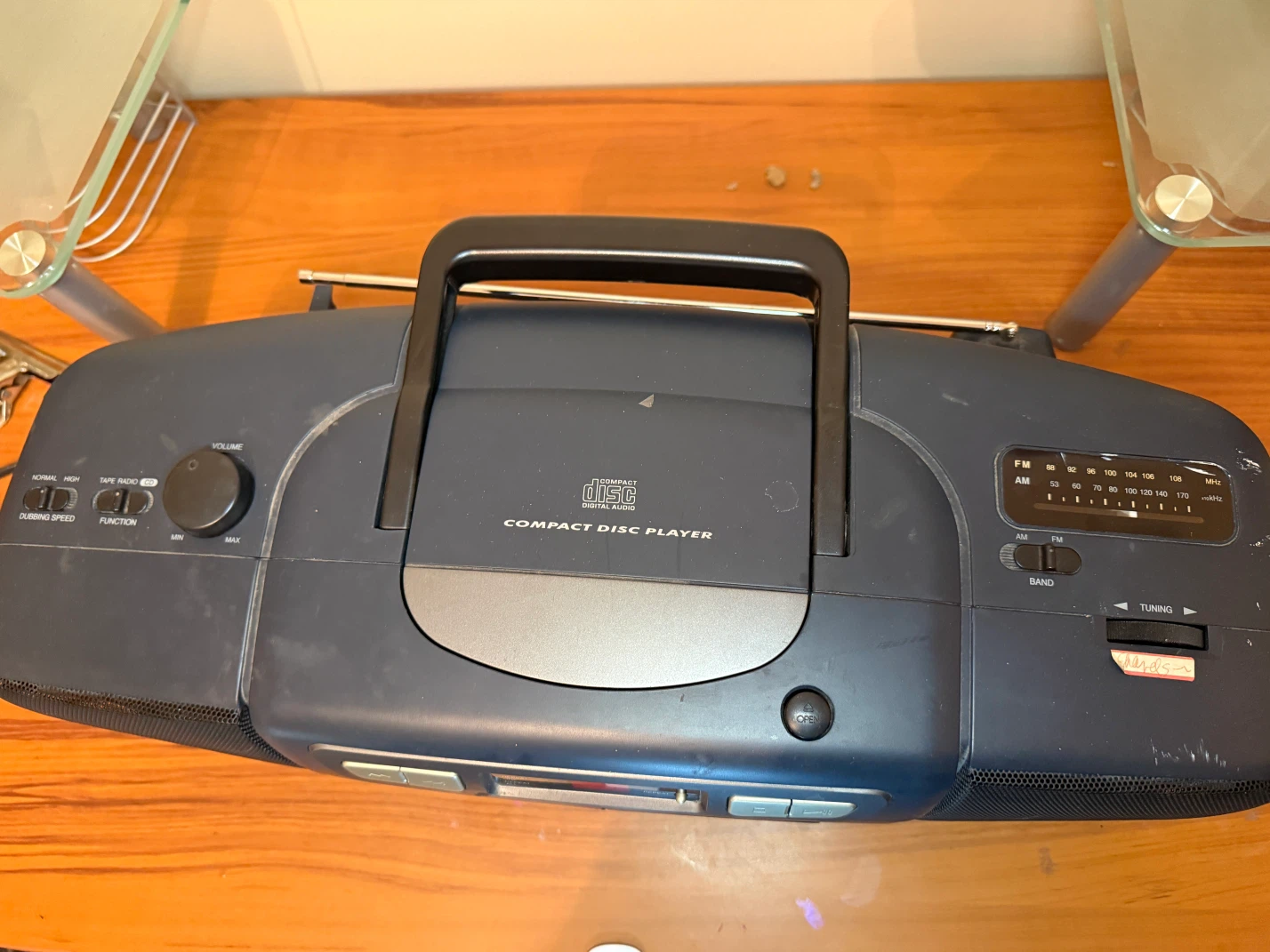 Venturer CD770E Boombox - photo 4