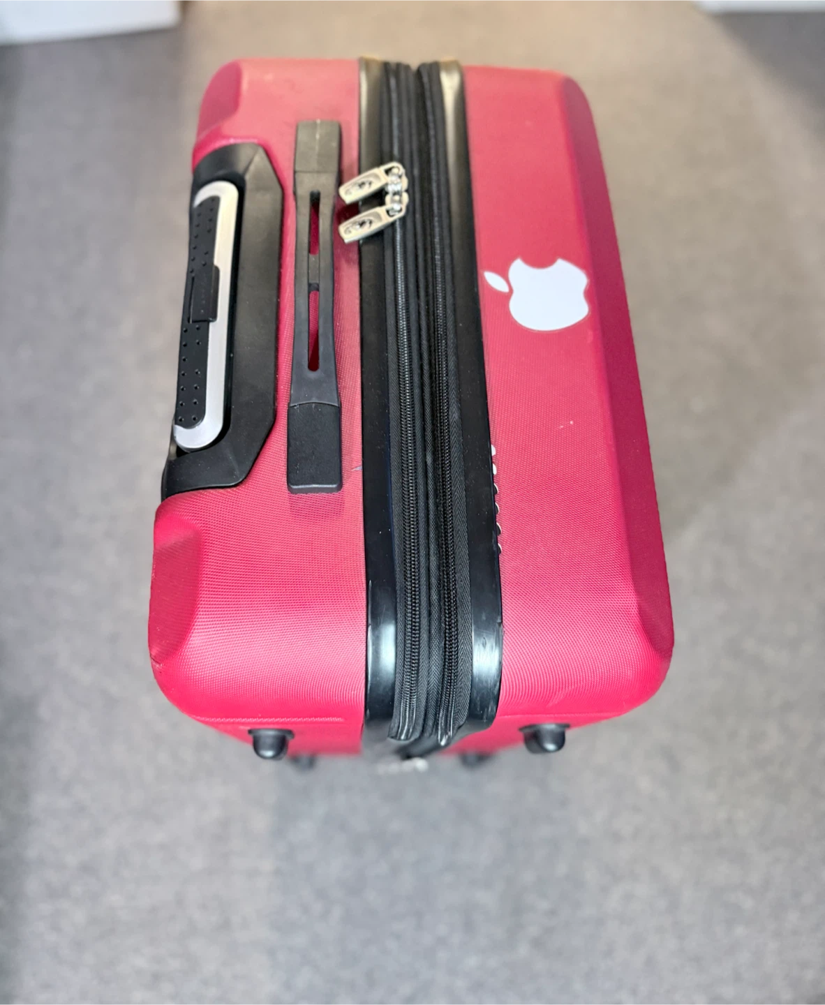 Red hard case suitcase - photo 5