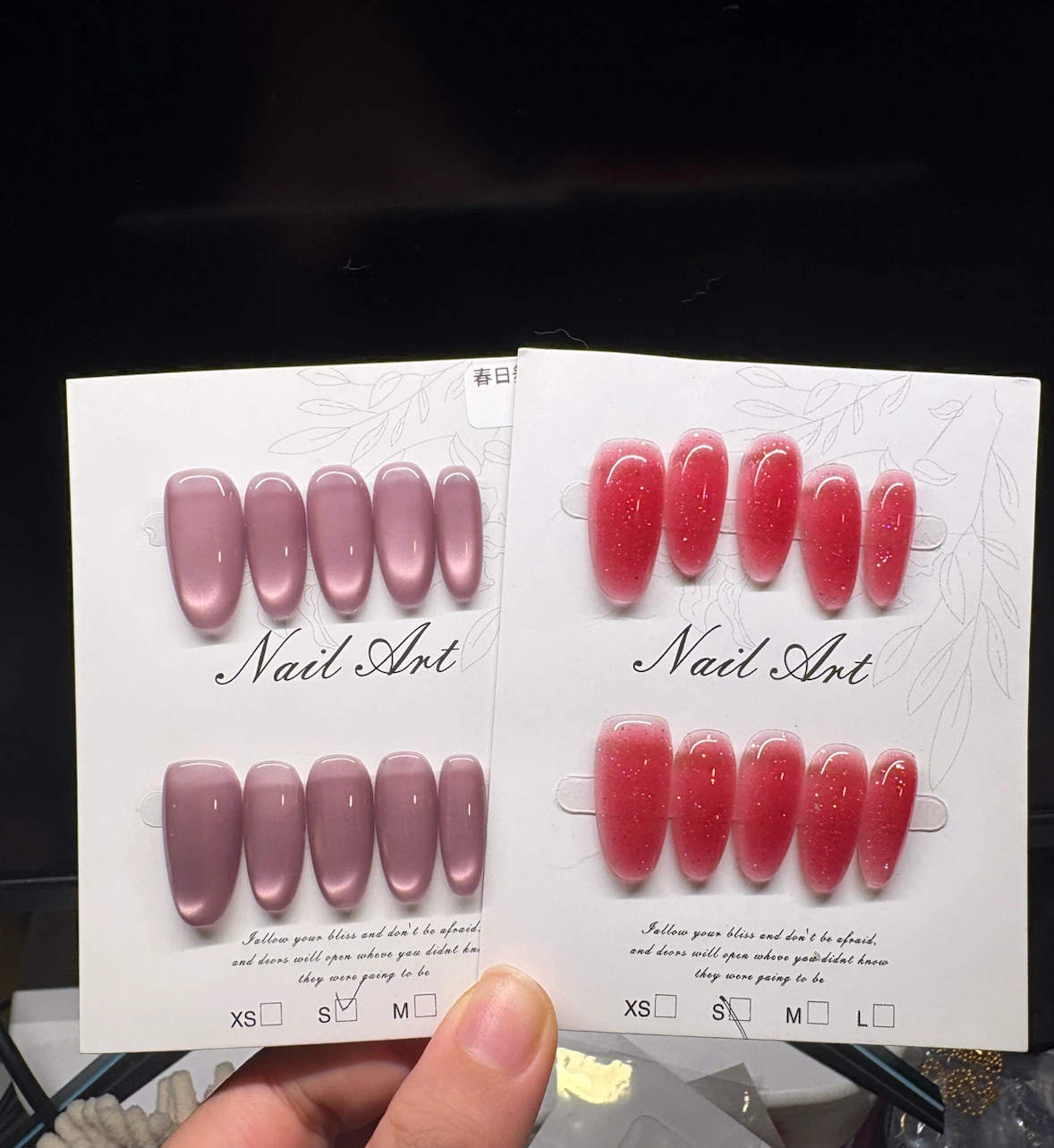 $8 for 2 handmade 2.5cm oval Sets of Press-On Nail Art - photo 2