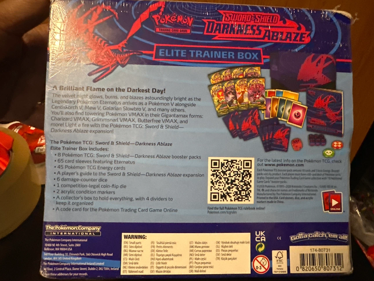 🏈 Pokemon Sword & Shield Darkness Ablaze Elite Trainer Box - photo 3