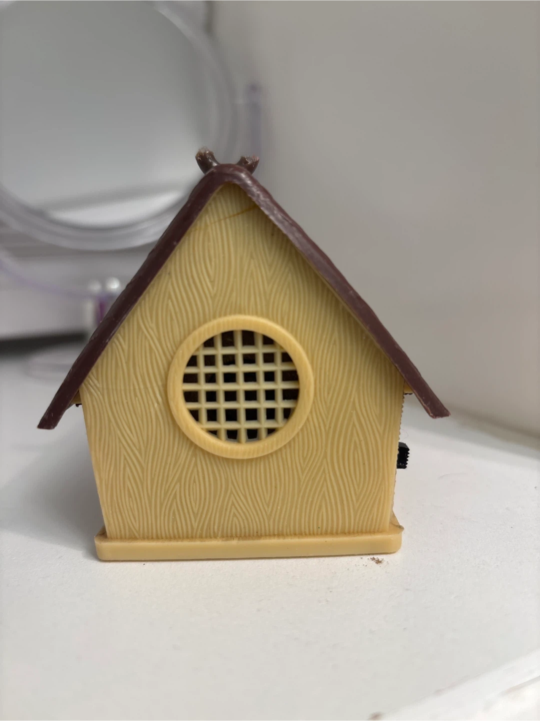 🏈 Vintage Plastic Birdhouse Ornament - photo 3