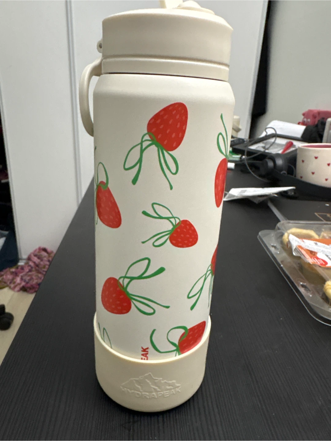 Hydrapeak Strawberry Water Bottle - photo 2