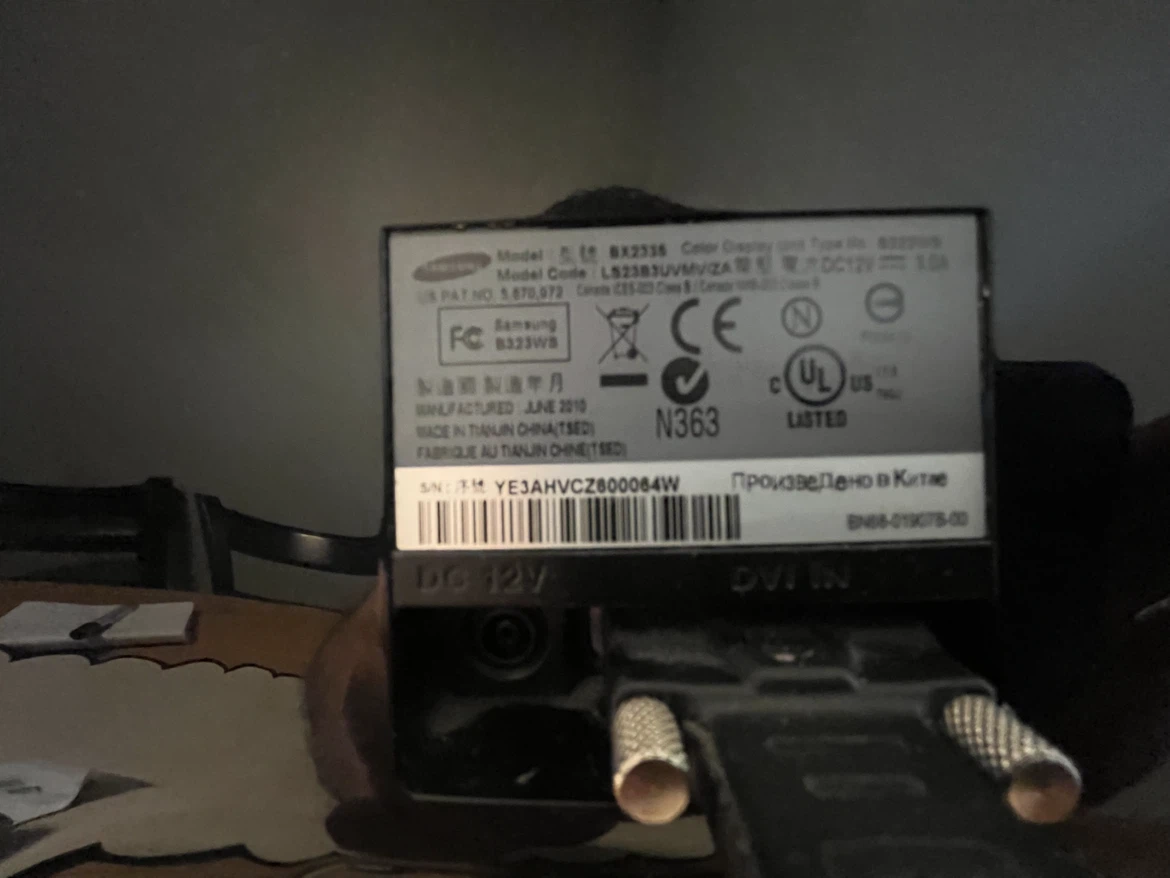 Samsung LS23B350HS/ZA  23-inch 1080p LED Monitor - photo 3