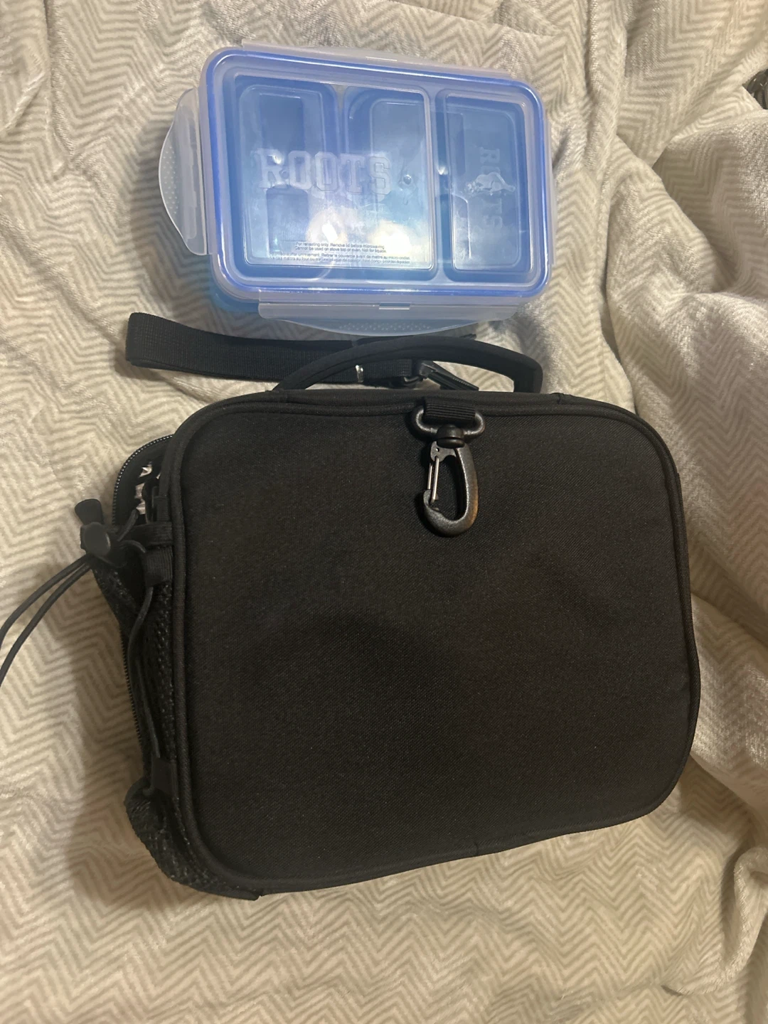 Roots Lunch Bag with Container - photo 5