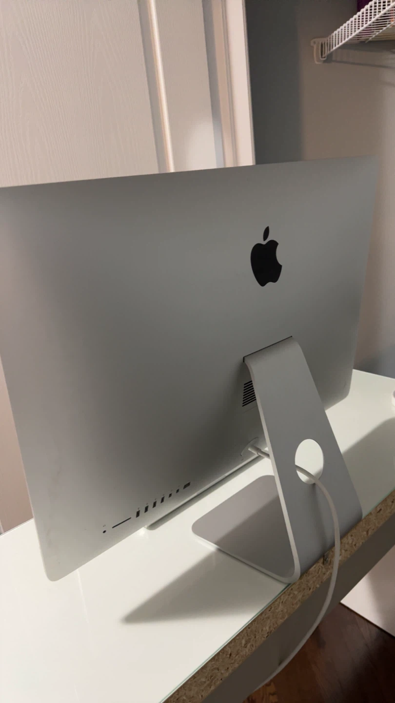 Apple iMac + Apple Keyboard — $900 - photo 3