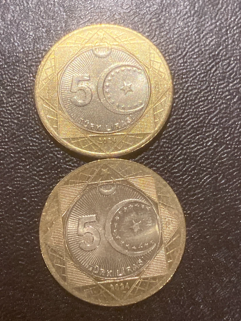 Two 2024 Turkish 5 Lira Coins - photo 2