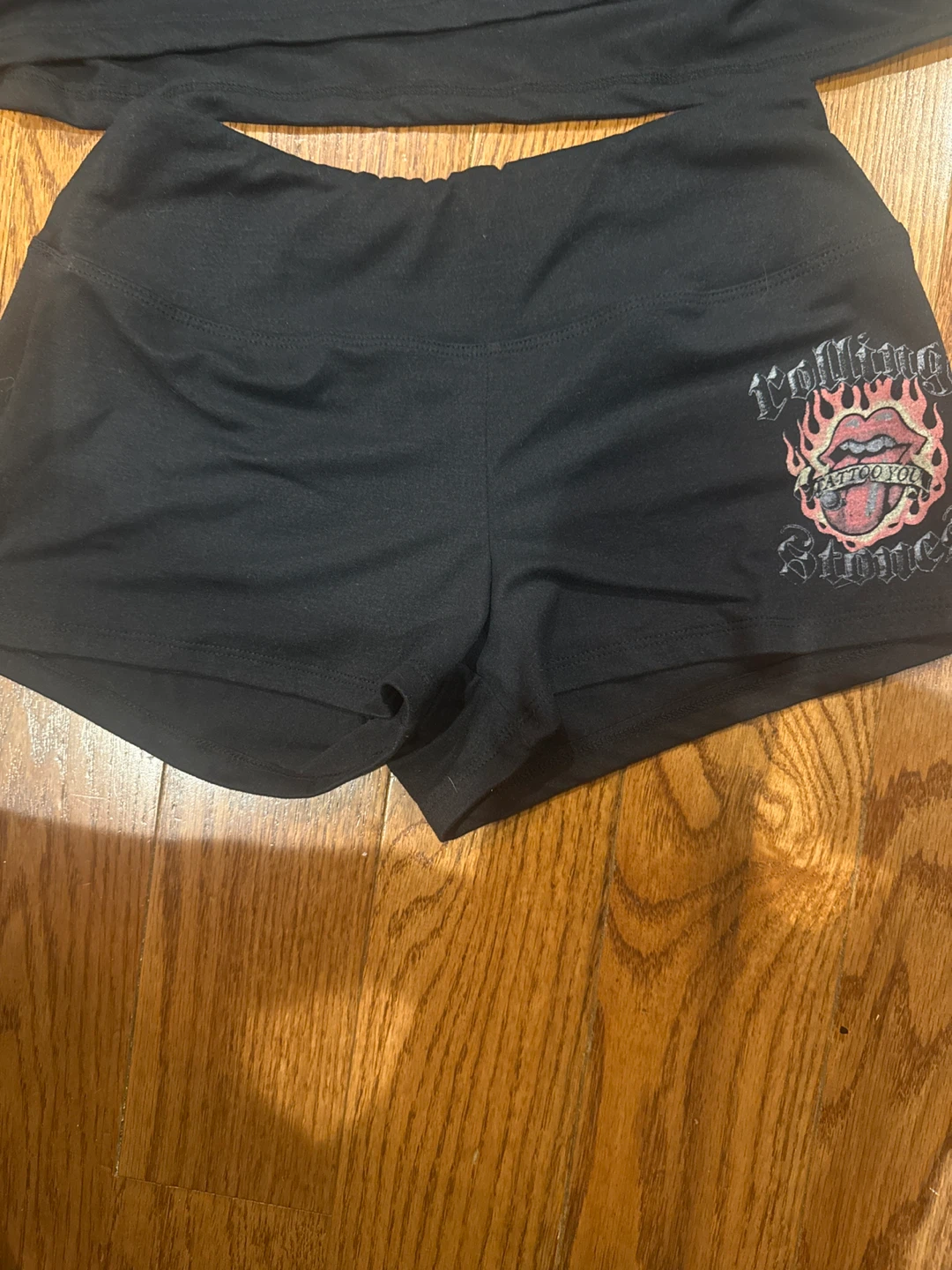 The Rolling Stones Tattoo You Crop Top and Shorts Set - photo 2