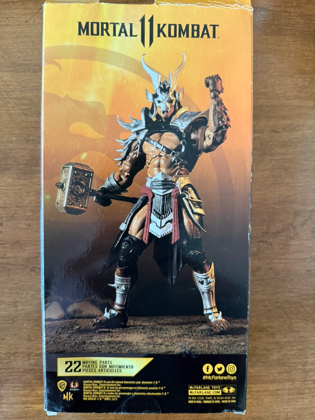 Mortal Kombat 11 Shao Kahn Action Figure - photo 2