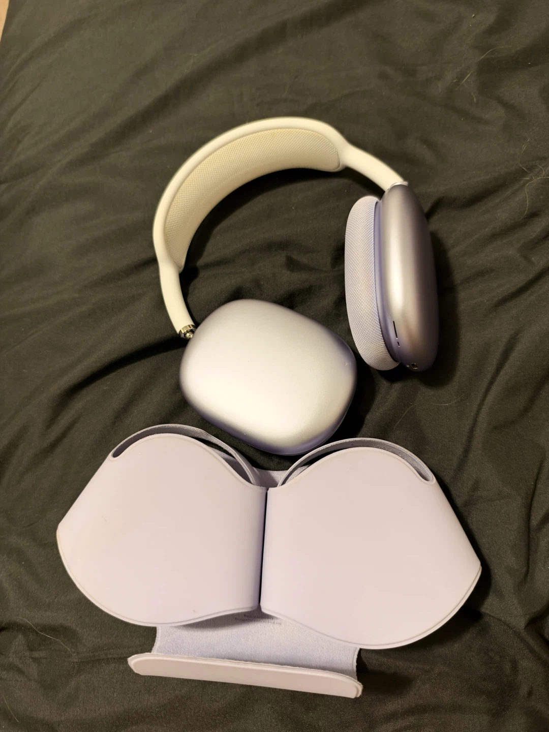 Apple AirPods Max Headphones