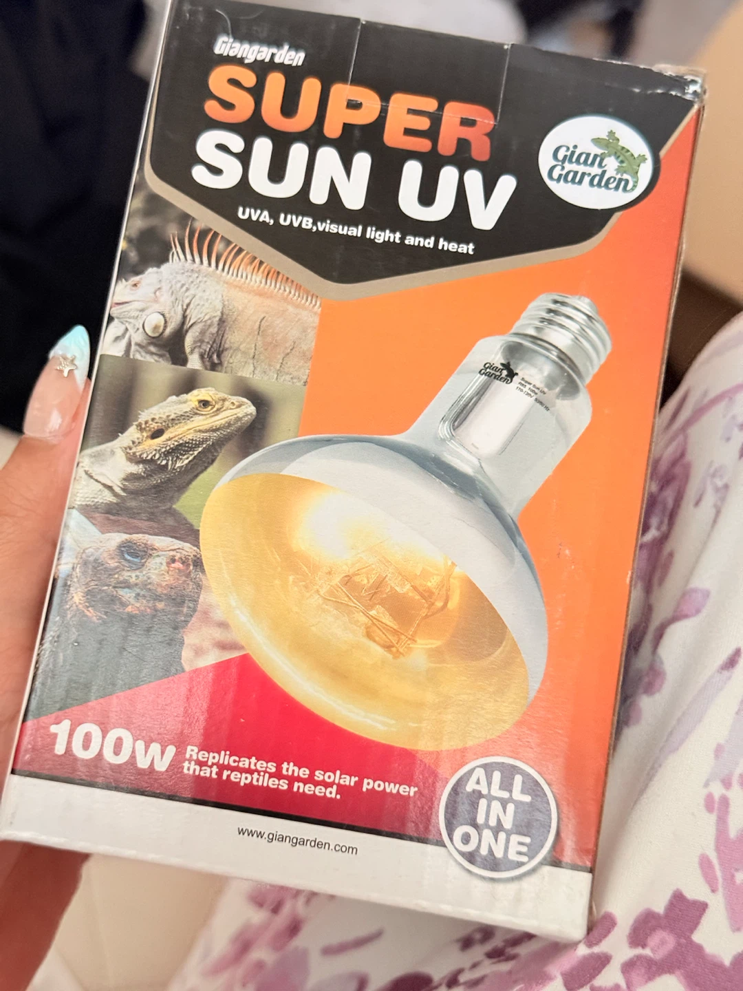 Giant Garden Super Sun UV 100W Reptile Lamp