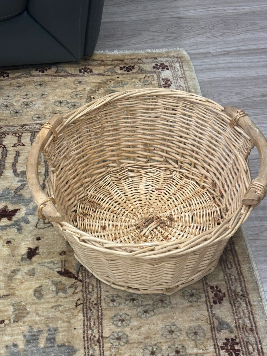 Large Round Wicker Basket - photo 3