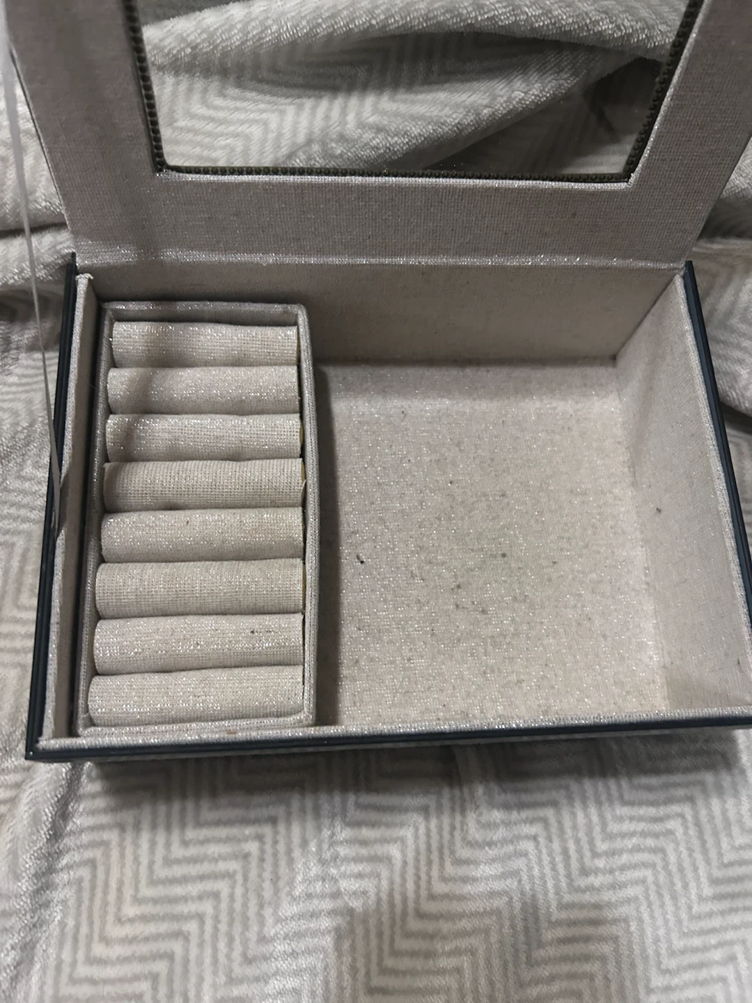 Mirrored Jewelry Box with Rhinestone Trim - photo 2