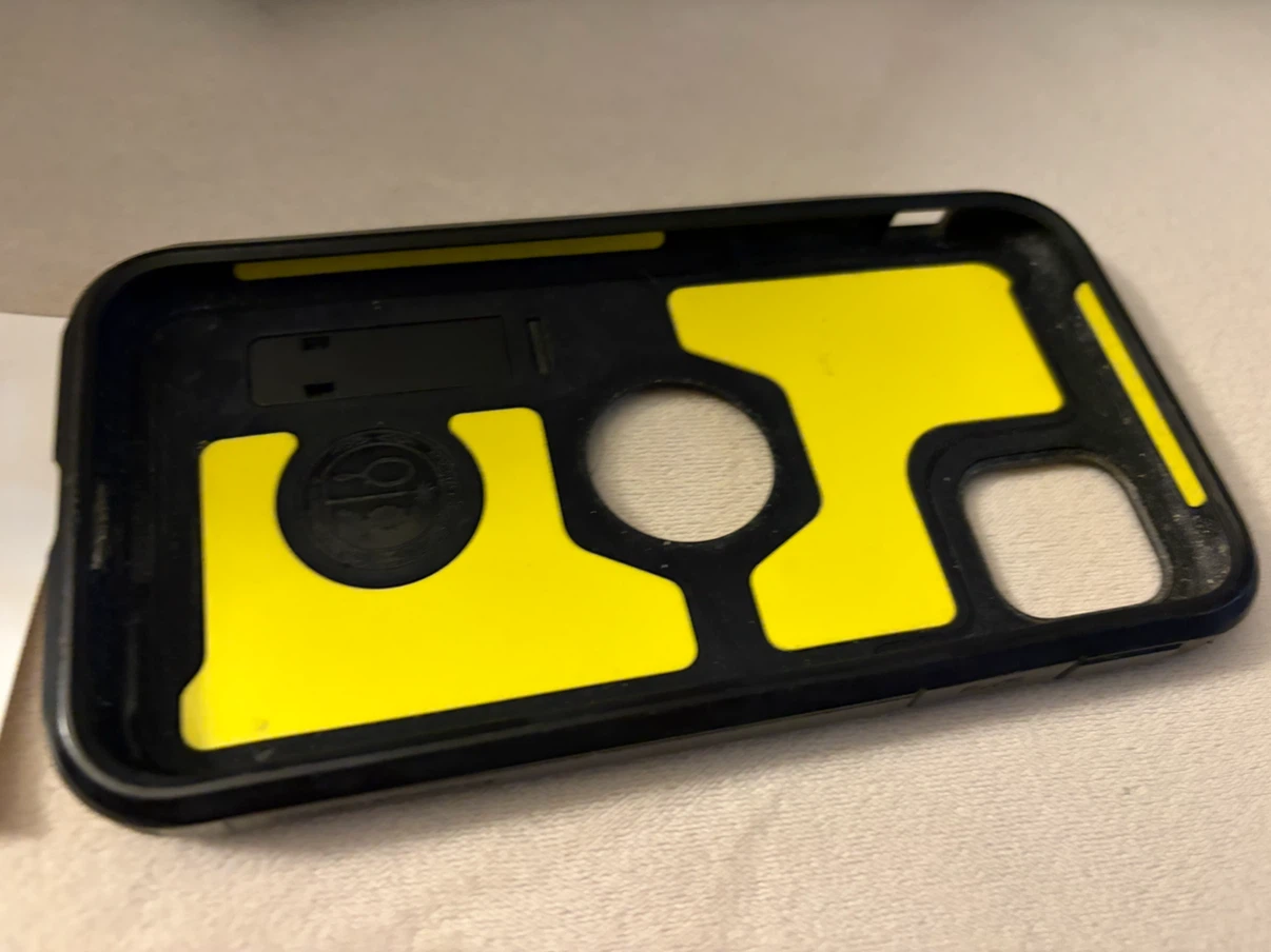 Spigen Phone Case for iPhone 11 - photo 5