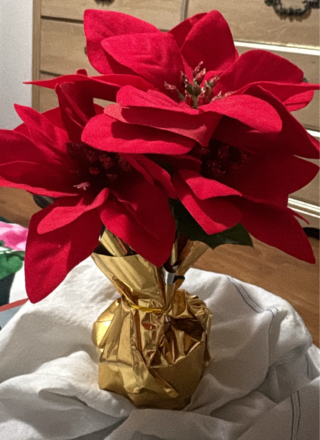 🏈 Artificial Poinsettia Arrangement