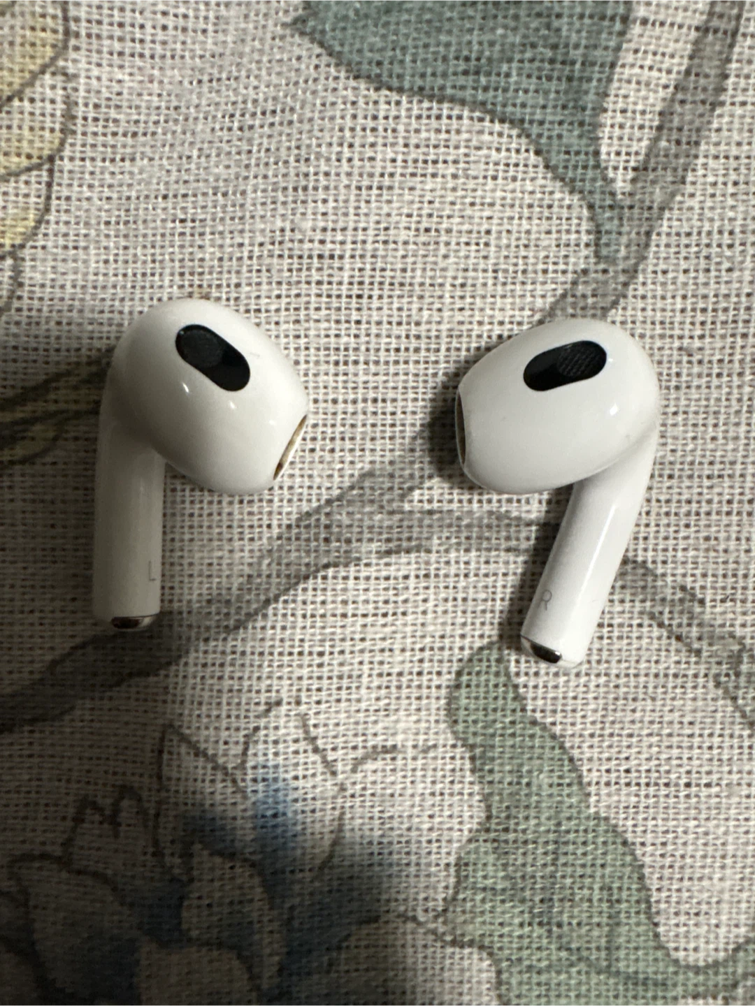 Airpods 3 - photo 2
