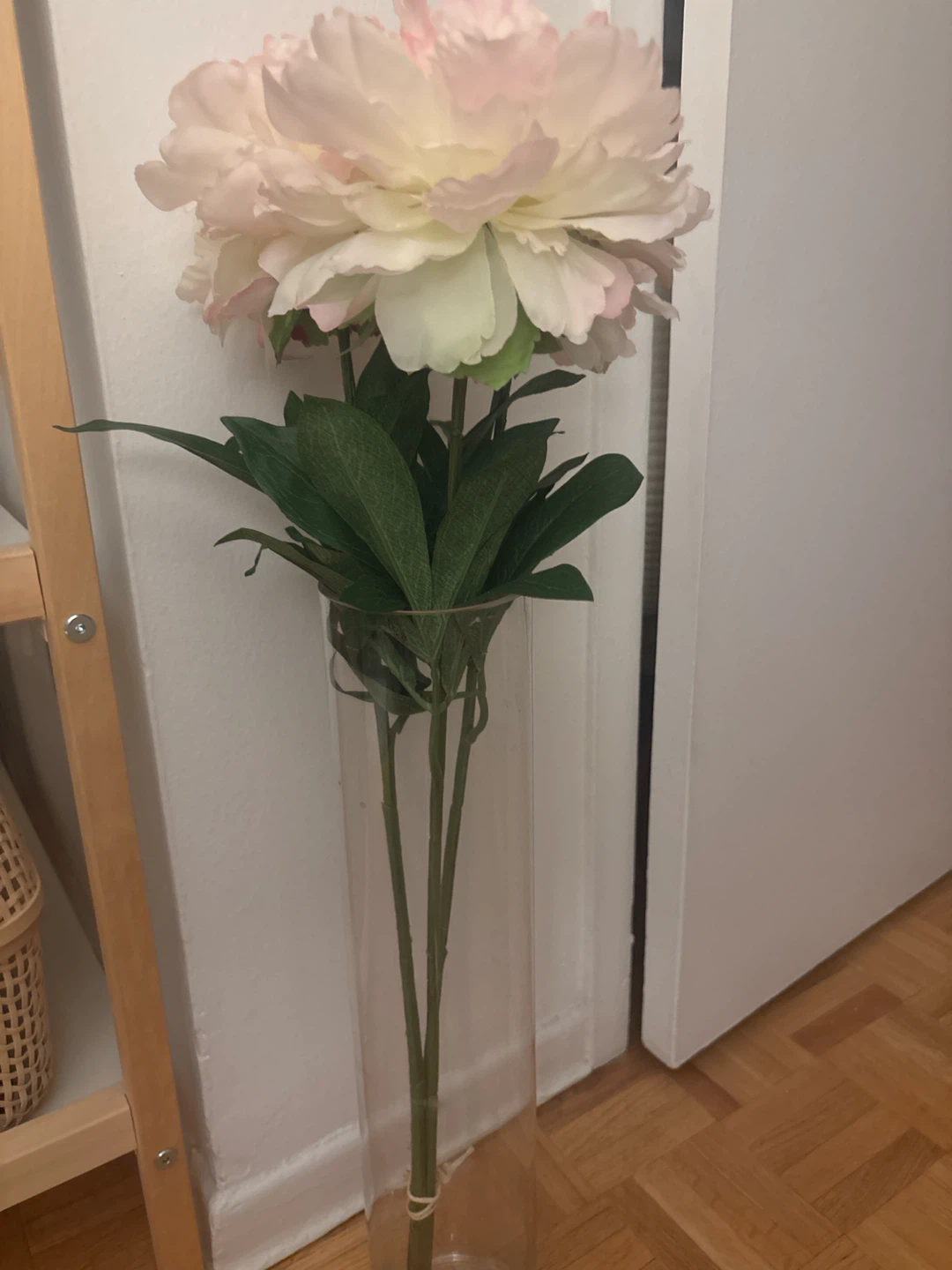 🏈 Artificial Peonies in Tall Glass Vase - photo 3