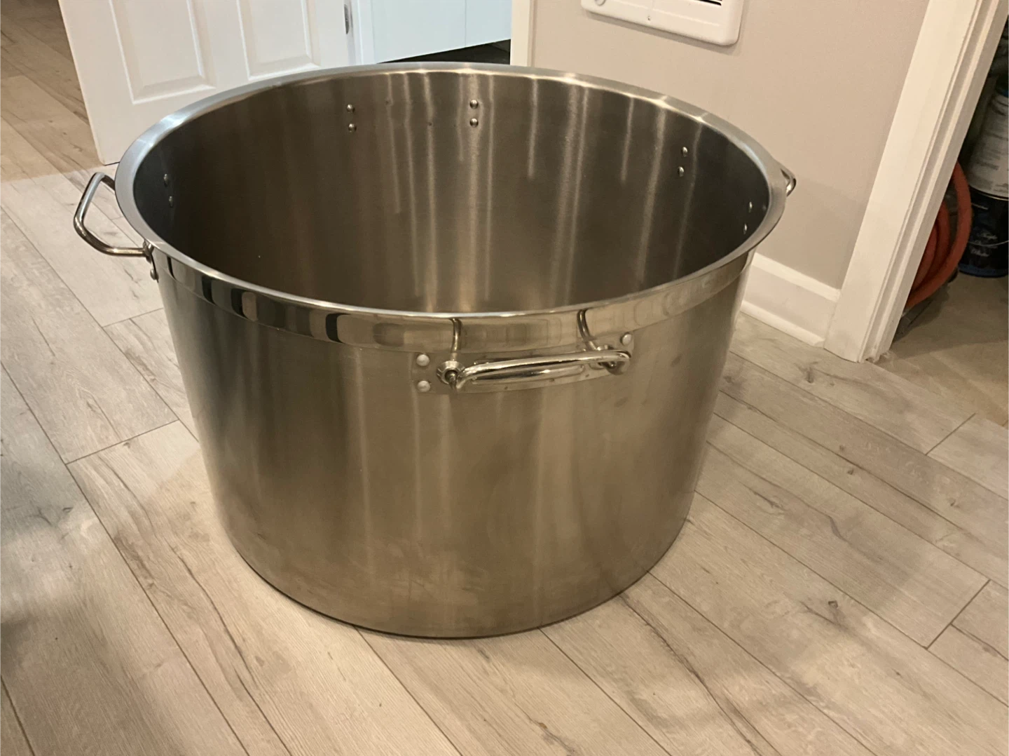Large Stainless Steel Stock Pot with Lid - photo 3