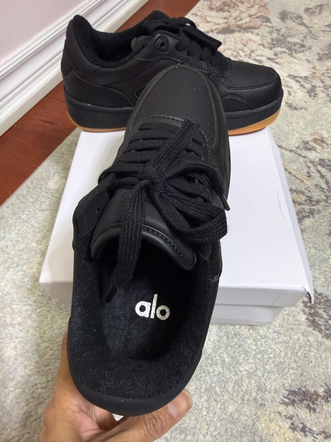 Alo Yoga Sneakers - photo 5