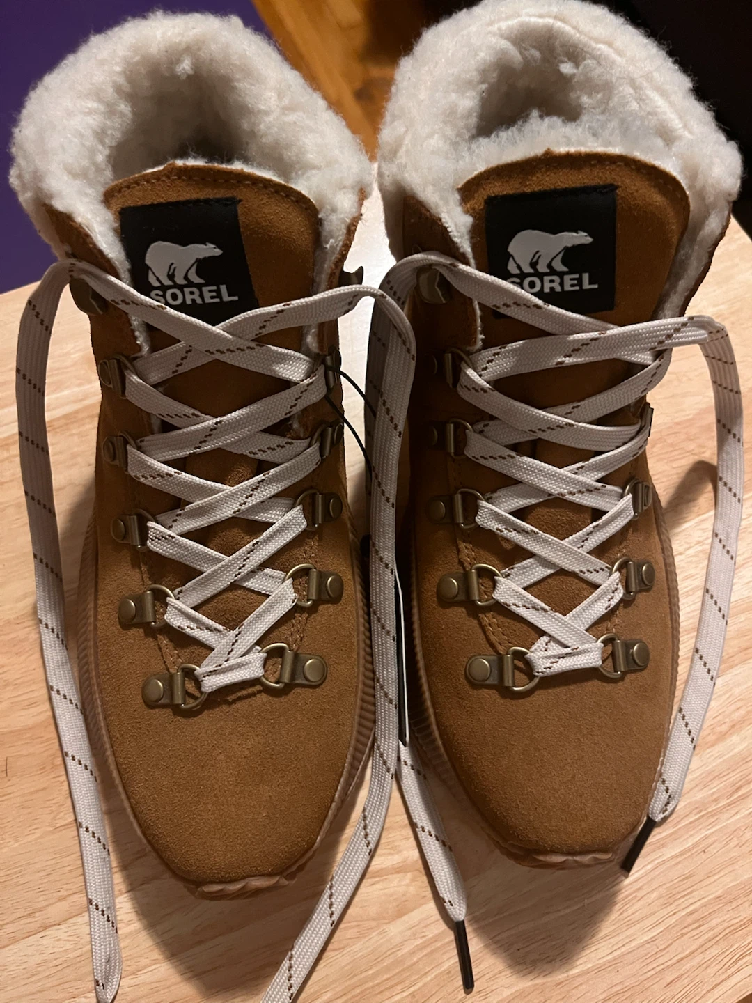 Brand NEW Sorel Waterproof Women Boots Size 7