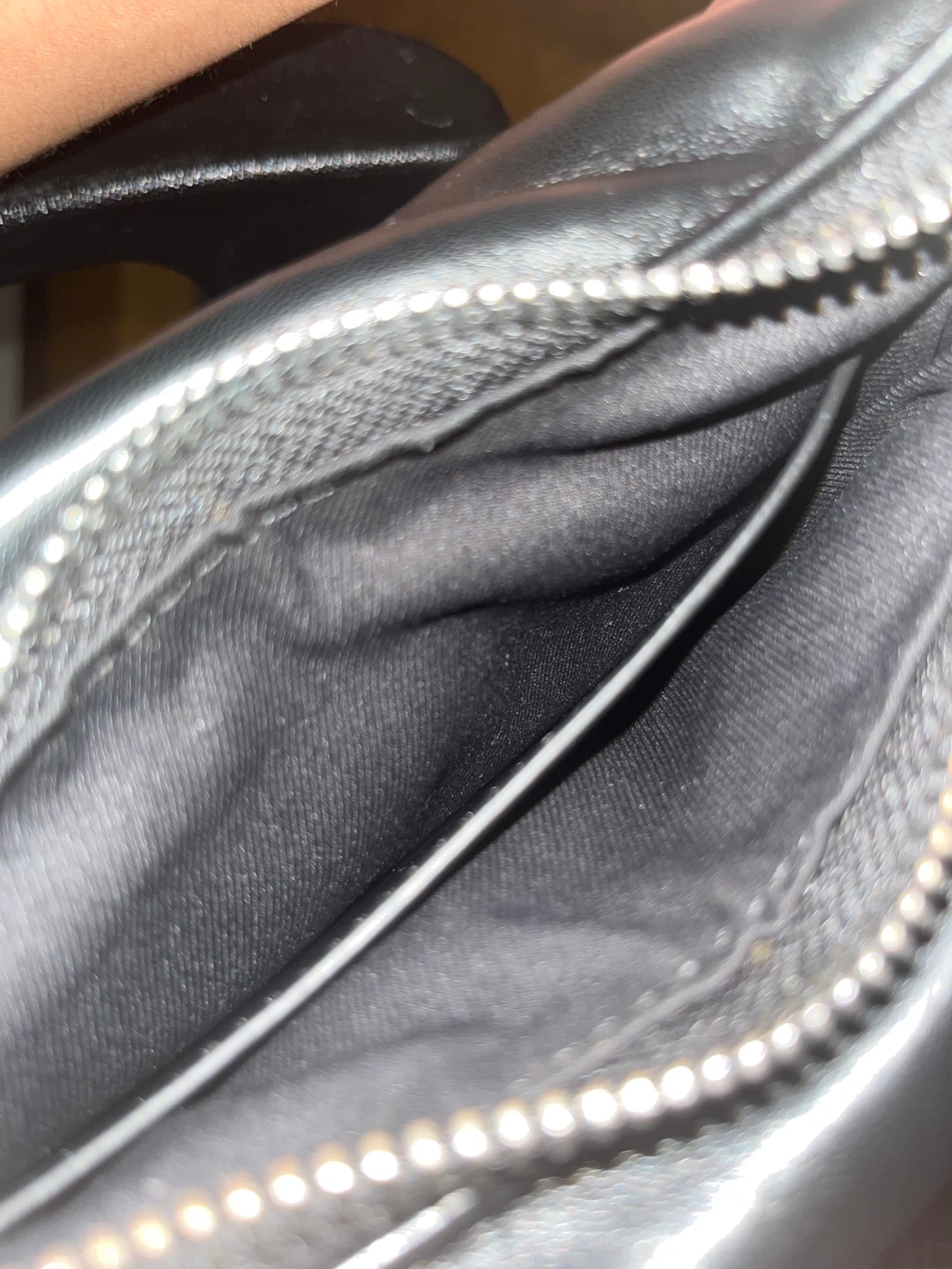 JW PEI Black and White Handle Bag - photo 3