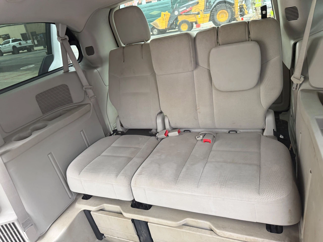 2014  handicap dodge grand caravan $7300 - photo 5