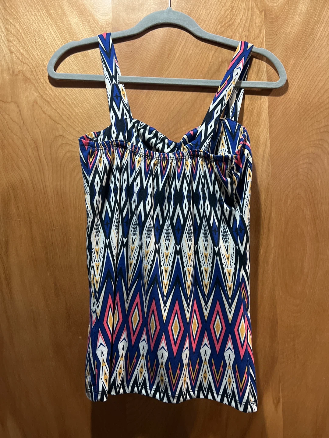 Seductia Geometric Print Sleeveless Top - photo 2