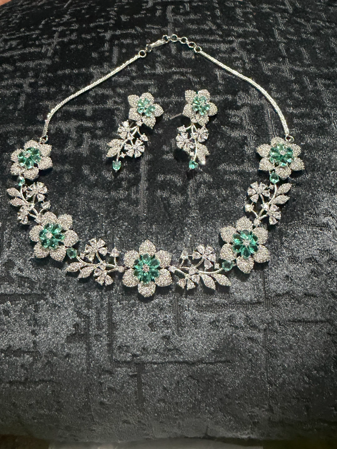 Floral Crystal Necklace and Earring Set - photo 2