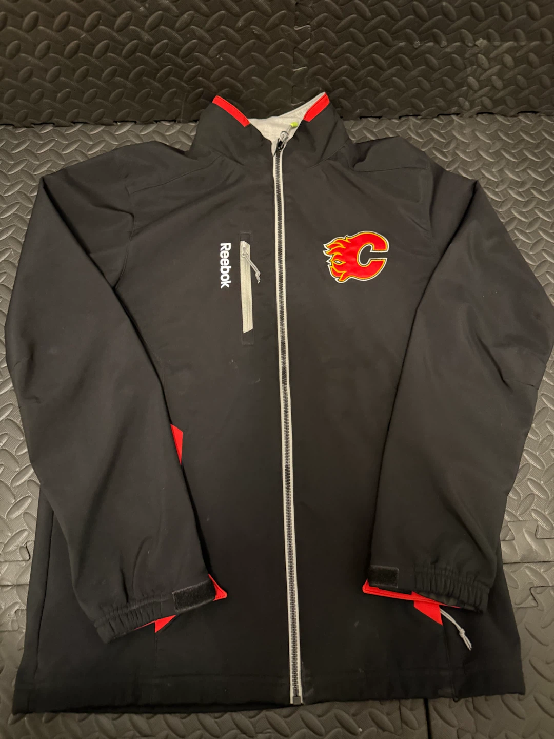 Reebok Calgary Flames Center Ice Jacket - photo 2