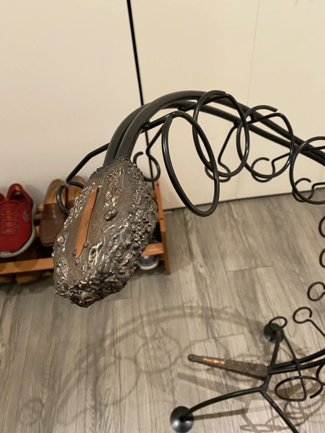 Sculpture wine rack. - photo 3