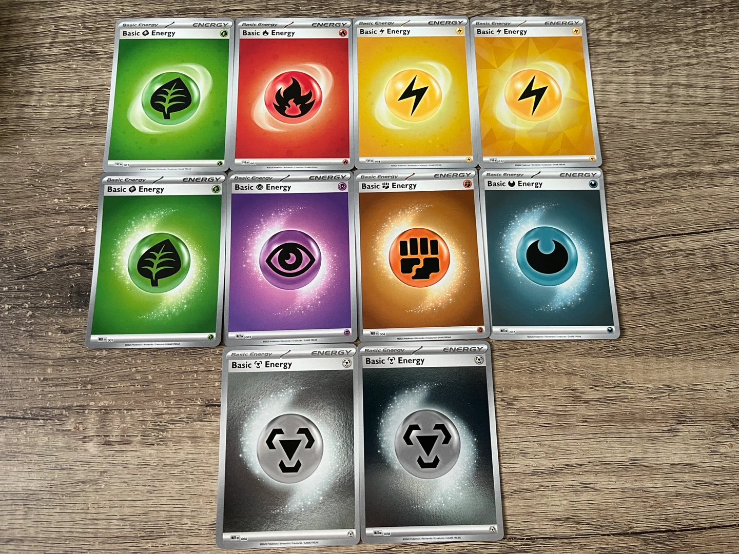 Pokemon Foil Energy & Sealed Packs of Energy Cards 🏈