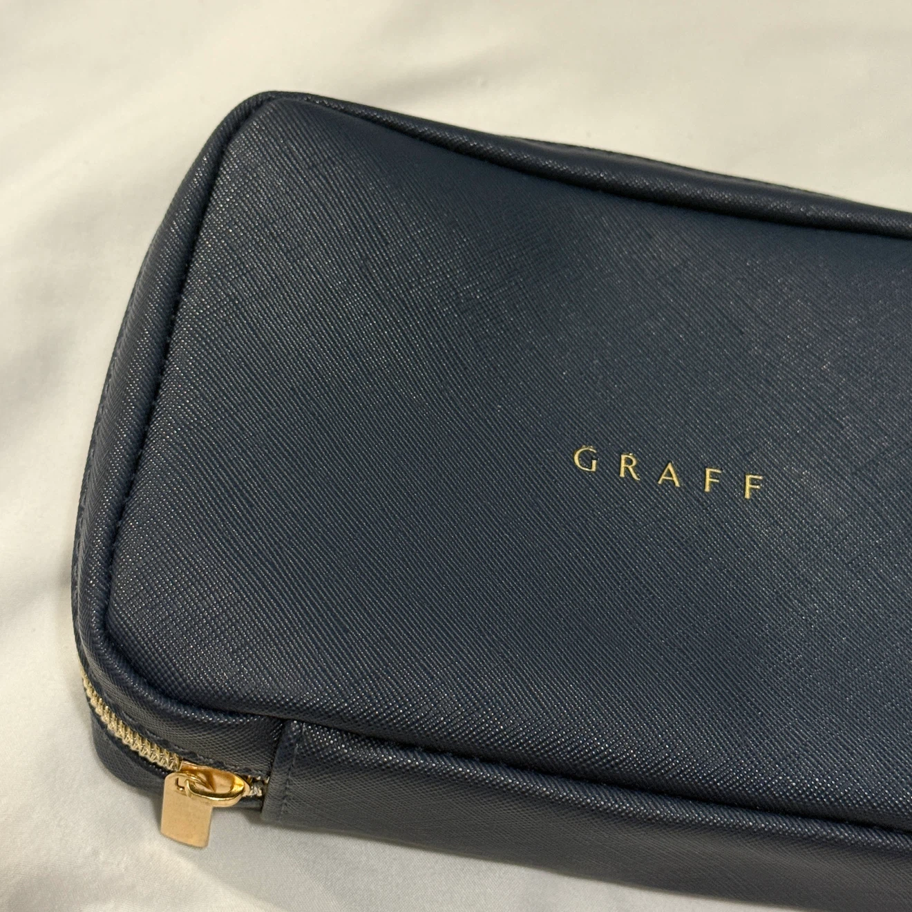 Graff travel pouch - photo 2