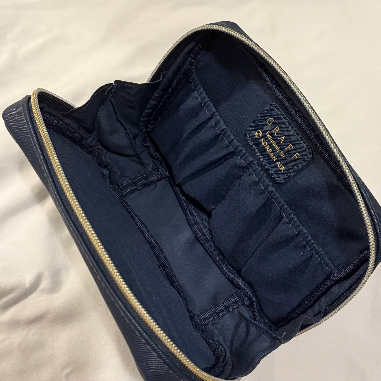 Graff travel pouch - photo 4