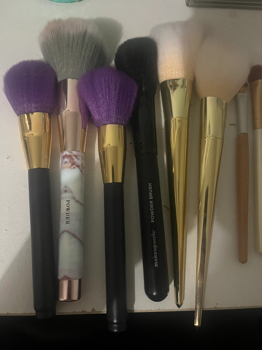 Assorted Makeup Brush Collection + Makeup bag - photo 2
