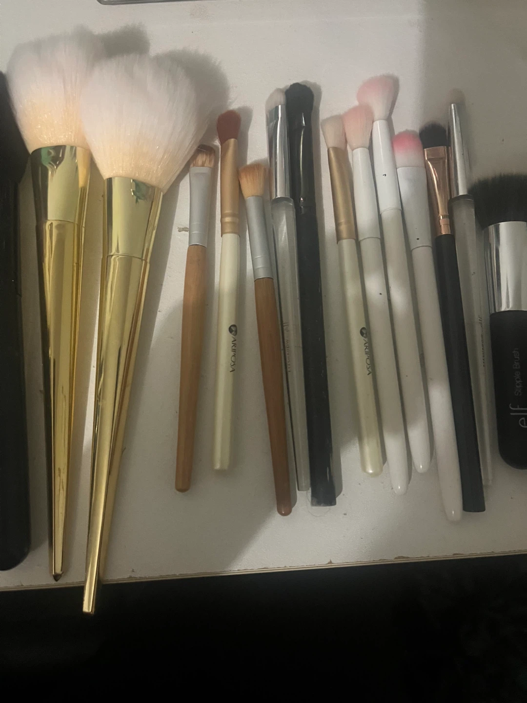 Assorted Makeup Brush Collection + Makeup bag - photo 3