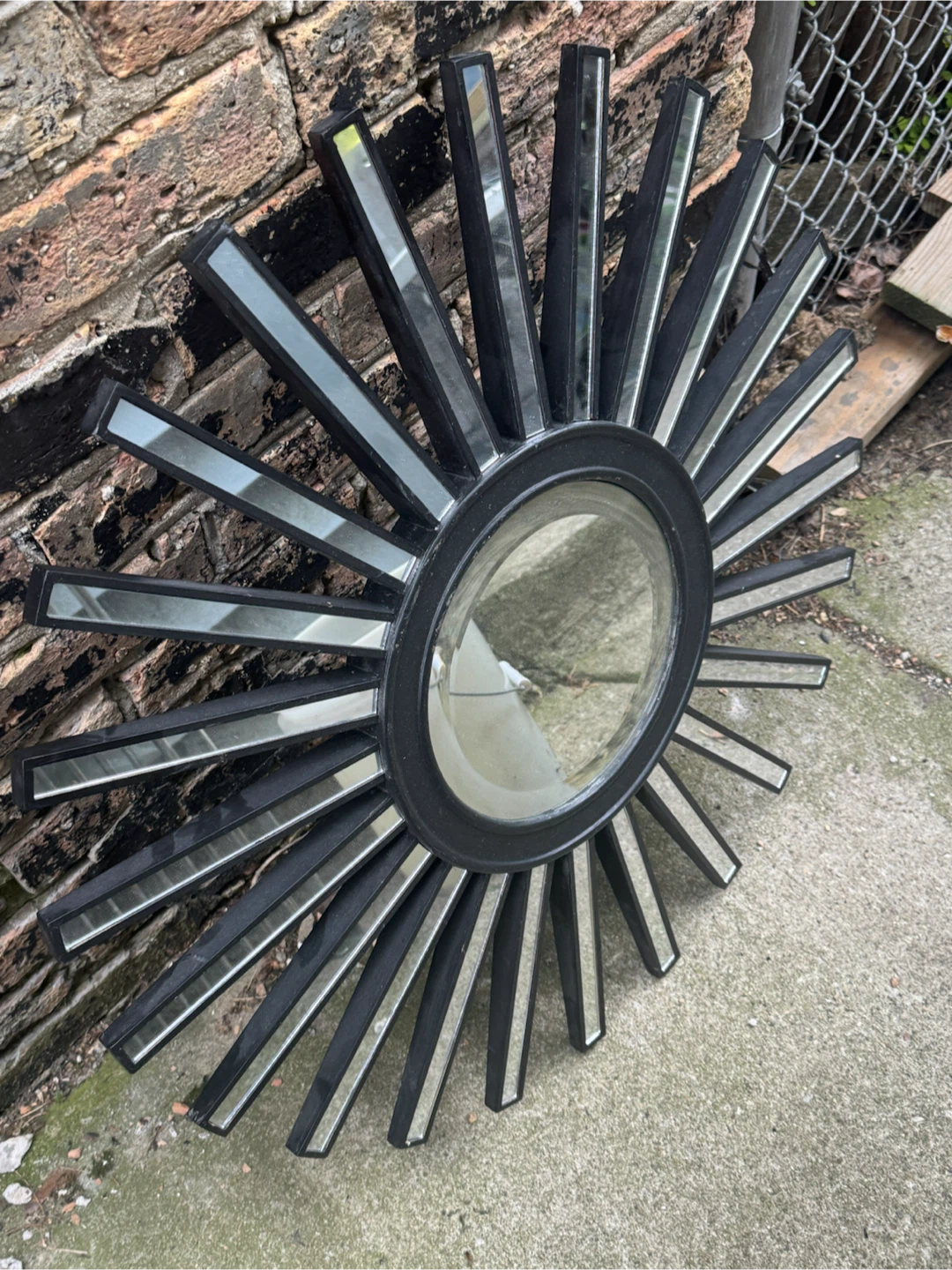 🏈 Sunburst Wall Mirror