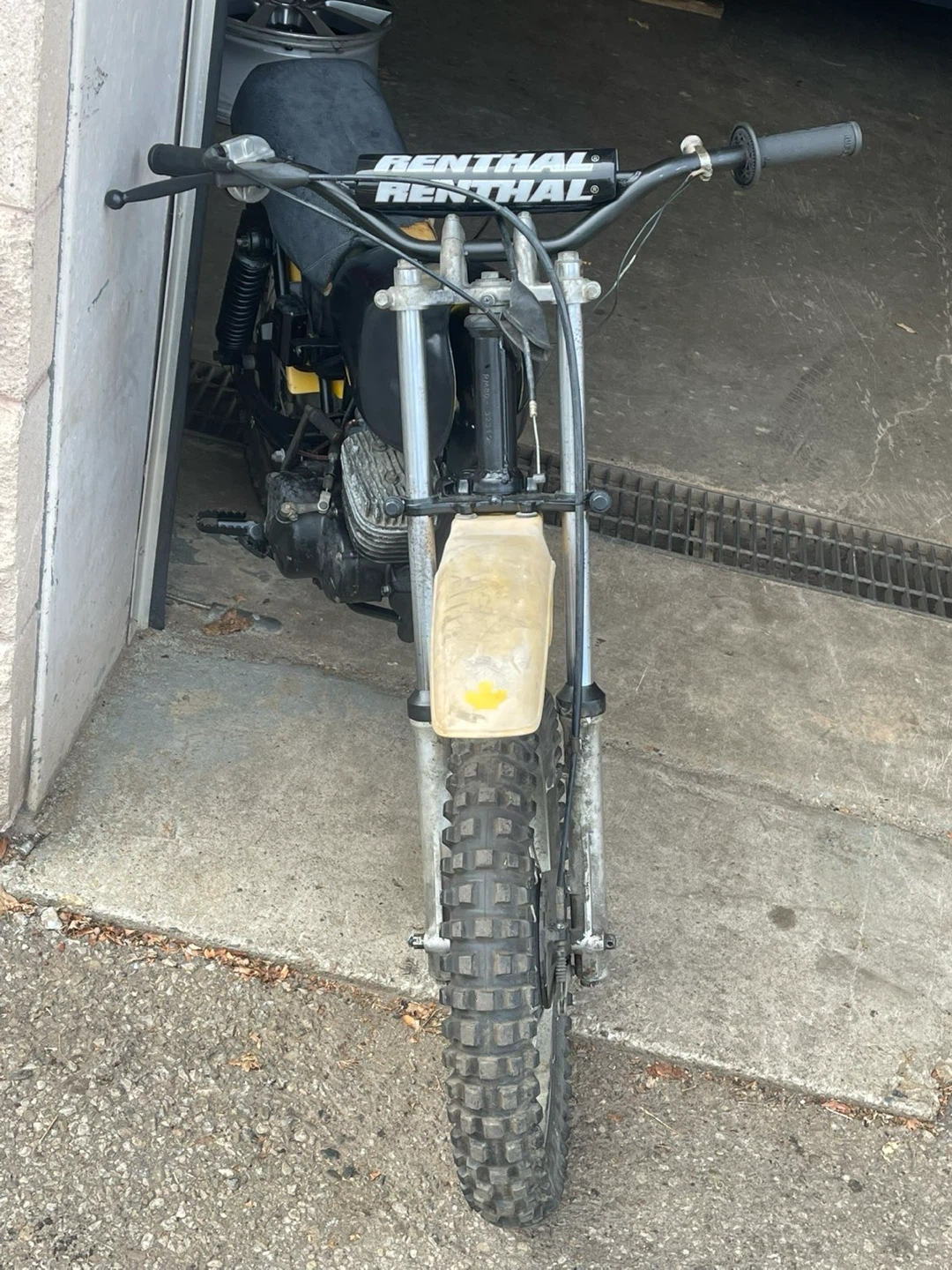 Suzuki RM80 Motocross Dirt Bike